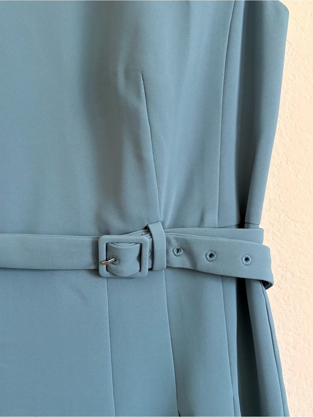 Ann Taylor The Pleated Belted Crewneck Dress in Fluid Crepe- size 4P - Picture 5 of 12
